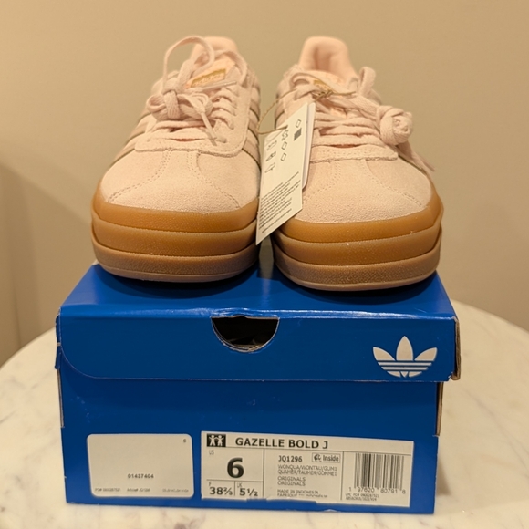 NEW Adidas Gazelle Bolds - Picture 2 of 8